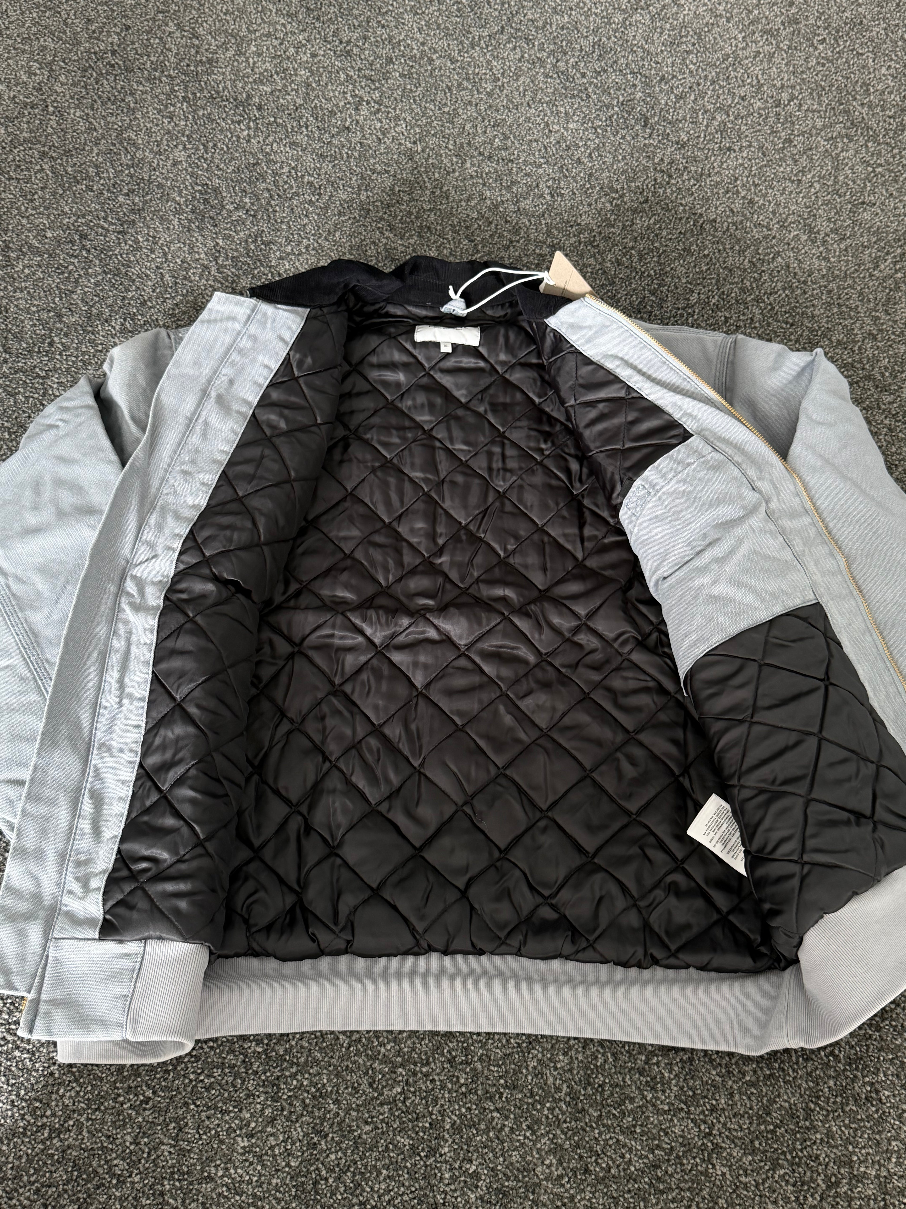 Carhartt OG Santa Fe Jacket
Mirror / Black Aged Canvas