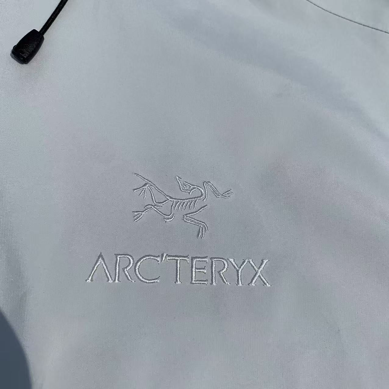 Arcteryx Beta Mens Waterproof Jacket - Snow White