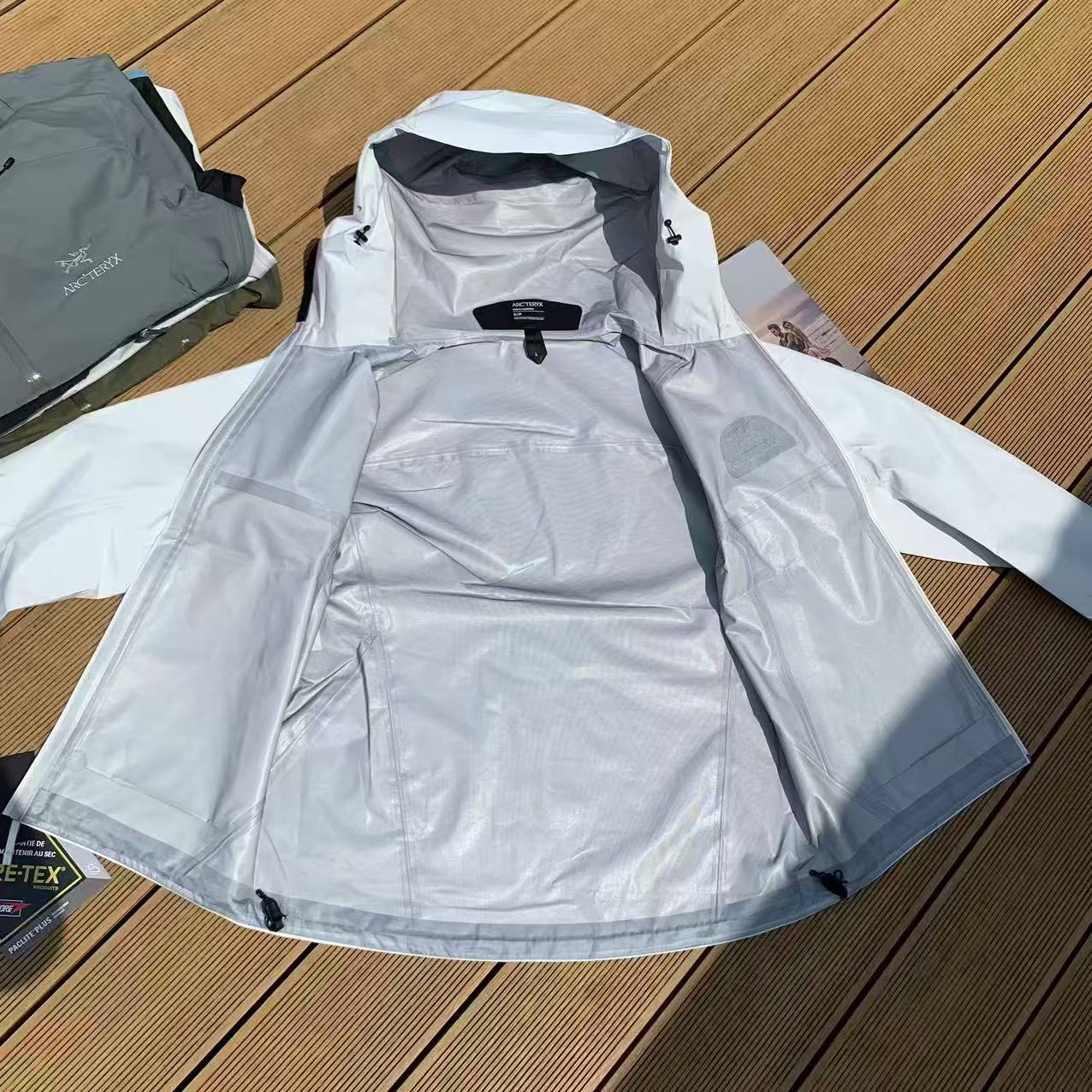 Arcteryx Beta Mens Waterproof Jacket - Snow White
