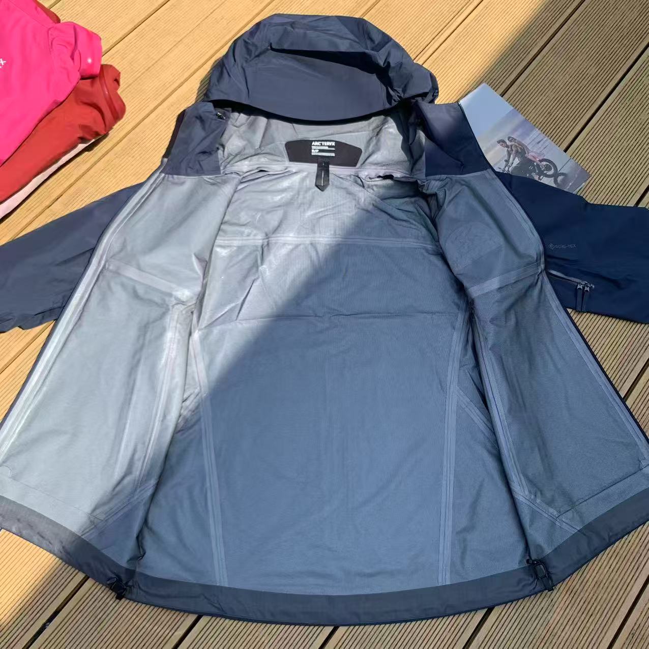 Arcteryx Beta Mens Waterproof Jacket - Navy Blue
