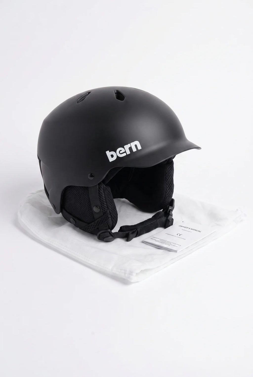Bern Classic Snow Helmet – Lightweight Ski & Snowboard Helmet with Ear Pads, Adjustable Fit (S–XL)