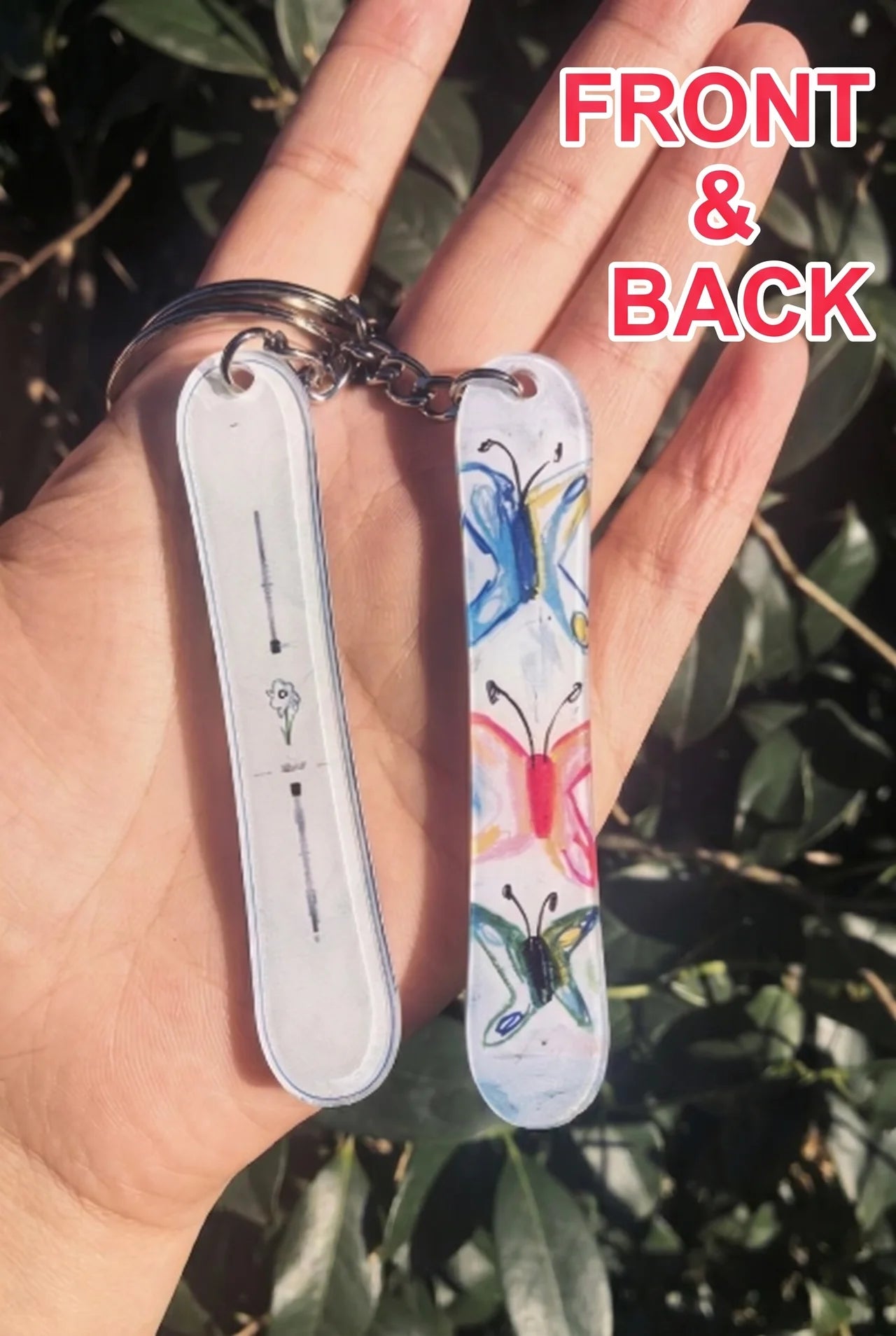 Mini Snowboard Keychain – Stylish Snowboard Pendant Keyring (Multiple Designs)